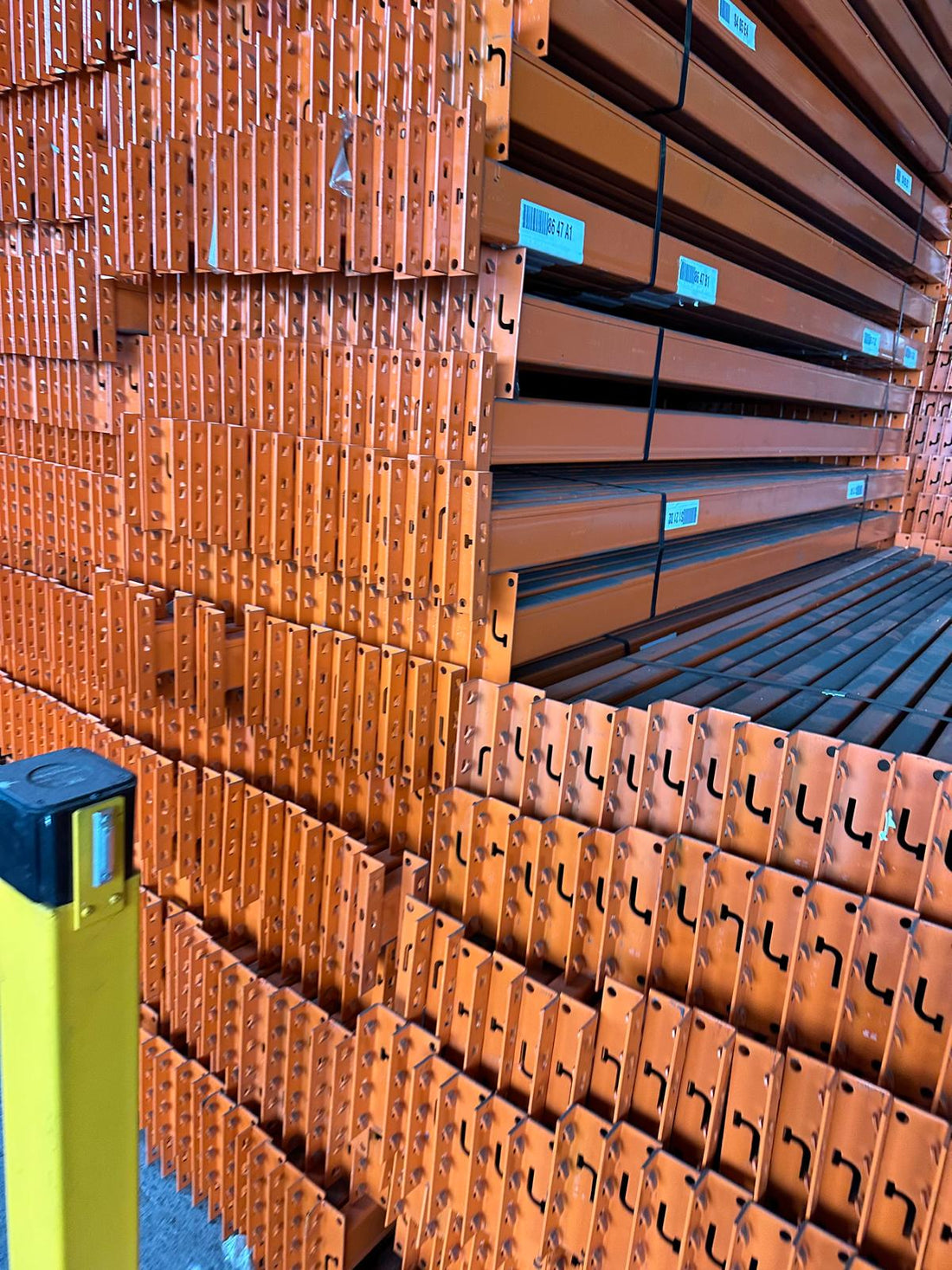 Pack of 34 - SSI Schaefer - Pallet Racking - Beam - 2600mm x 90mm ...